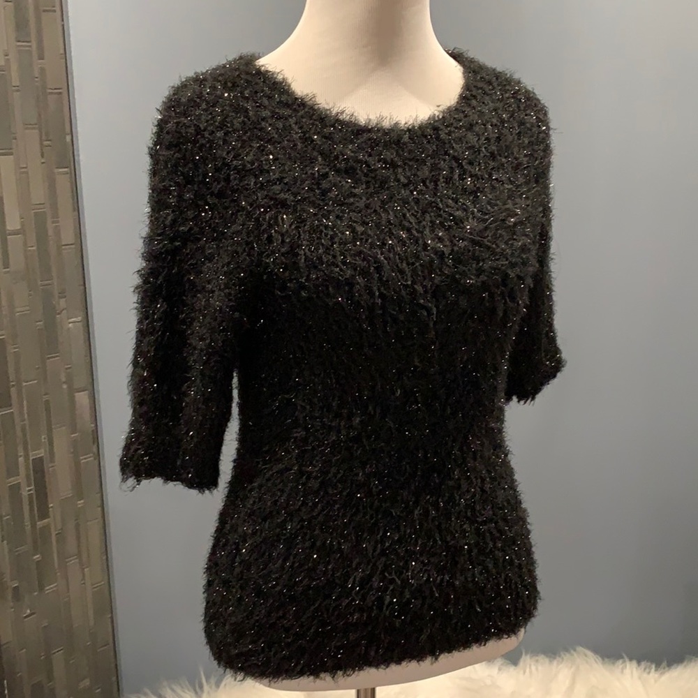 Fun fuzzy top
